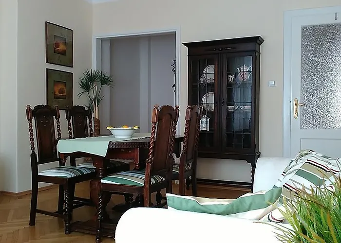 Halada House Apartman Karlovy Vary