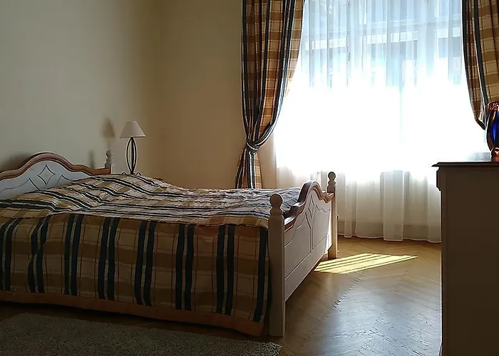 Apartman Halada House