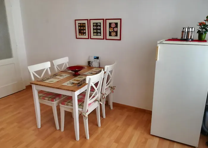 Halada House Apartman
