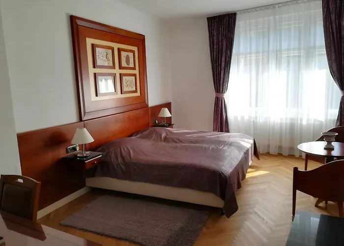 Halada House
