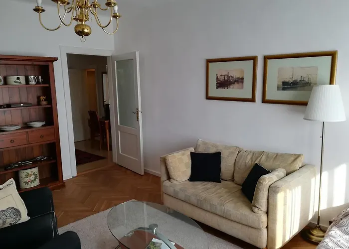 Halada House Apartman