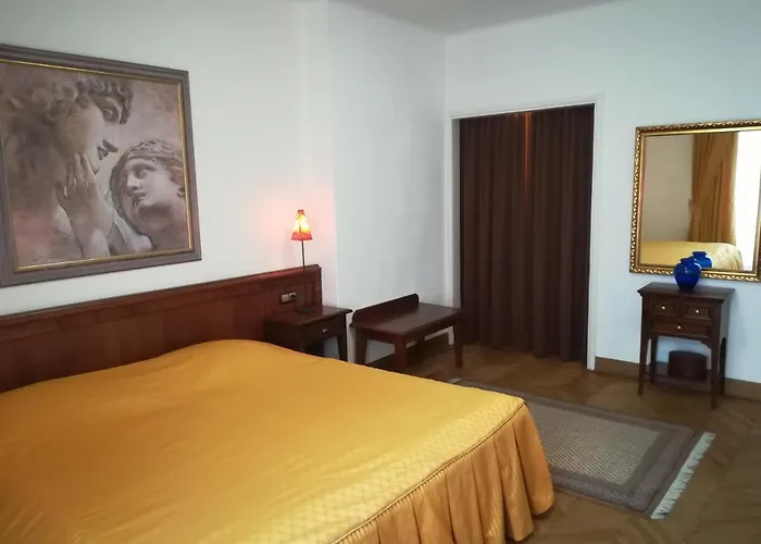 Halada House Apartman *