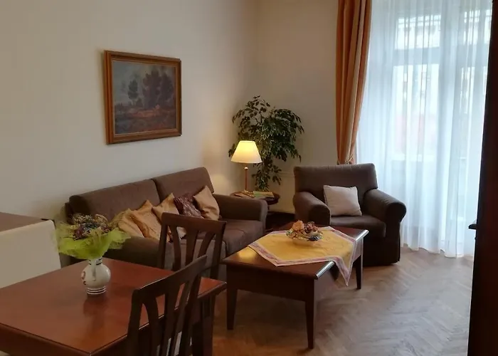Halada House Apartman