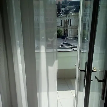Halada House Apartments