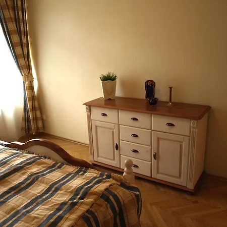 Lägenhet Halada House *