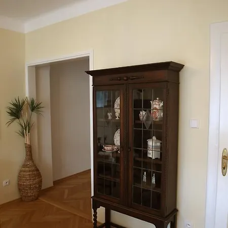 Lägenhet Halada House Karlovy Vary