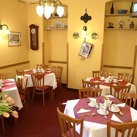 Halada House Apartments