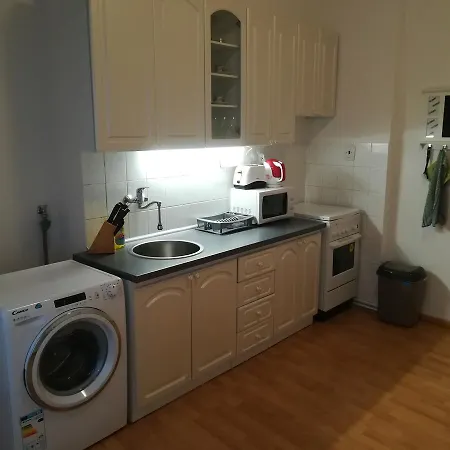 Apartament Halada House *