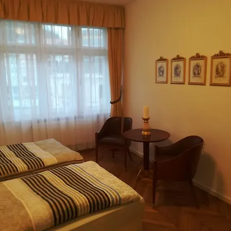 Halada House Apartament *