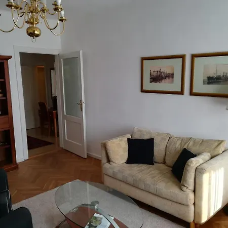 Halada House Apartament