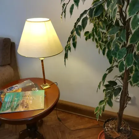 Halada House Apartament Karlowe Wary