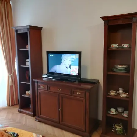 Lägenhet Halada House *